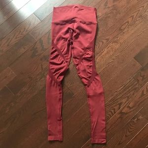 Alphalete Aero Leggings